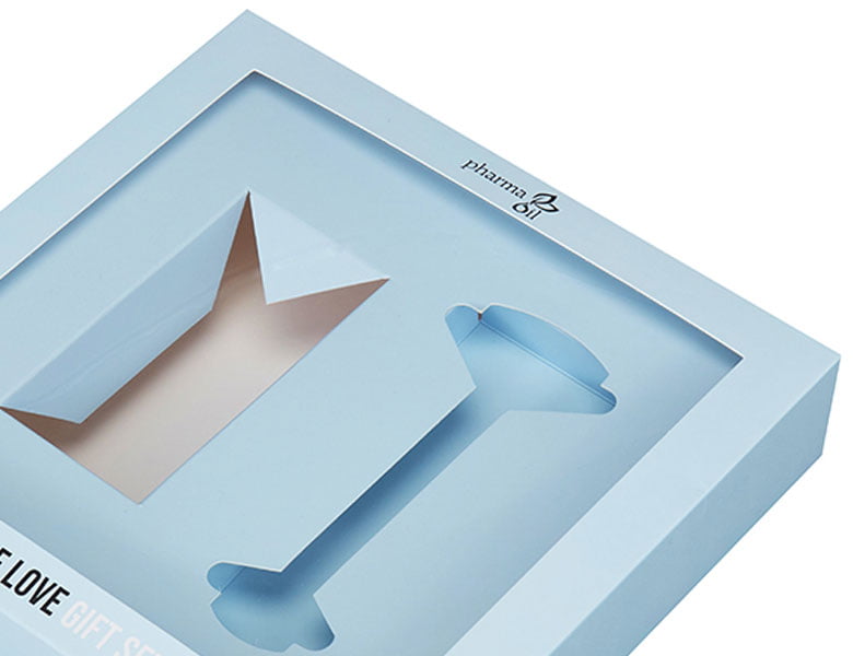 Folding carton paperboard insert for product packaging